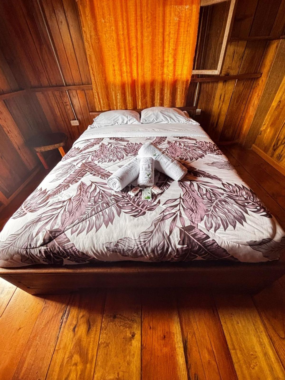 Hostal Vista Verde 明多 外观 照片
