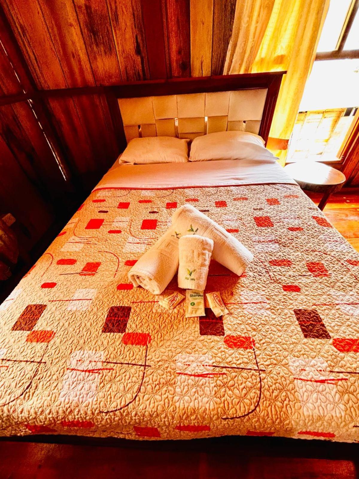 Hostal Vista Verde 明多 外观 照片