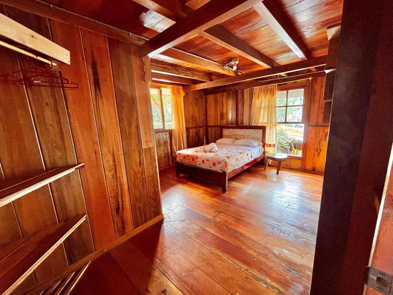 Hostal Vista Verde 明多 外观 照片
